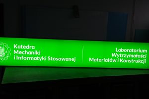 Kasetony z ramy aluminiowej